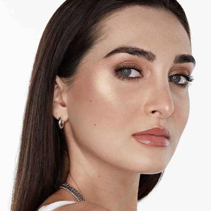 Becca Champagne Pop Shimmering Skin Perfector Pressed - Champagne Pop - Full size - The Powder Room