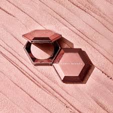 Fenty Beauty Diamond Bomb All-Over Diamond Veil Hightlighter - Rosé Rave - The Powder Room