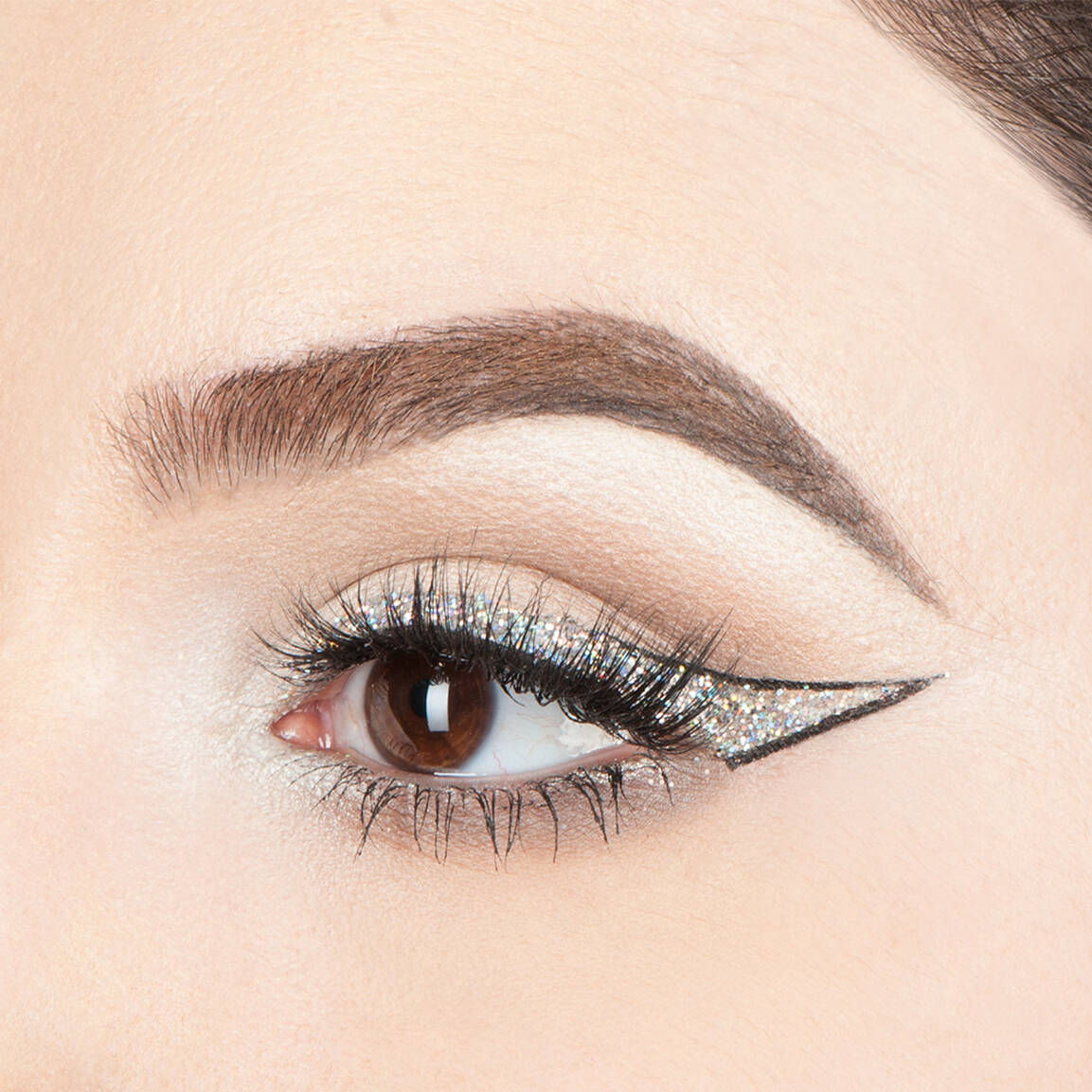 NYX Glitter Primer - The Powder Room