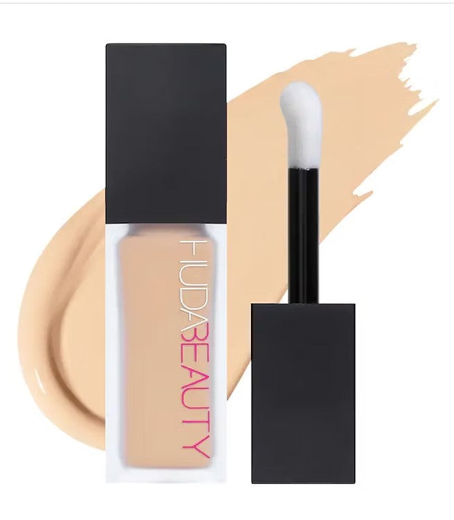 Huda Beauty #FauxFilter Luminous Matte Concealer - Coconut Flakes 2.7 - The Powder Room
