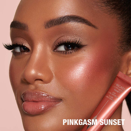 Charlotte Tilbury Beauty Light Highlighter Wand Pinkgasm Sunset