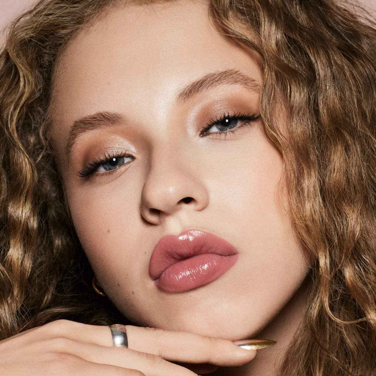 Fenty Beauty Gloss Bomb Stix High-Shine Gloss Stick - MVP - The Powder Room