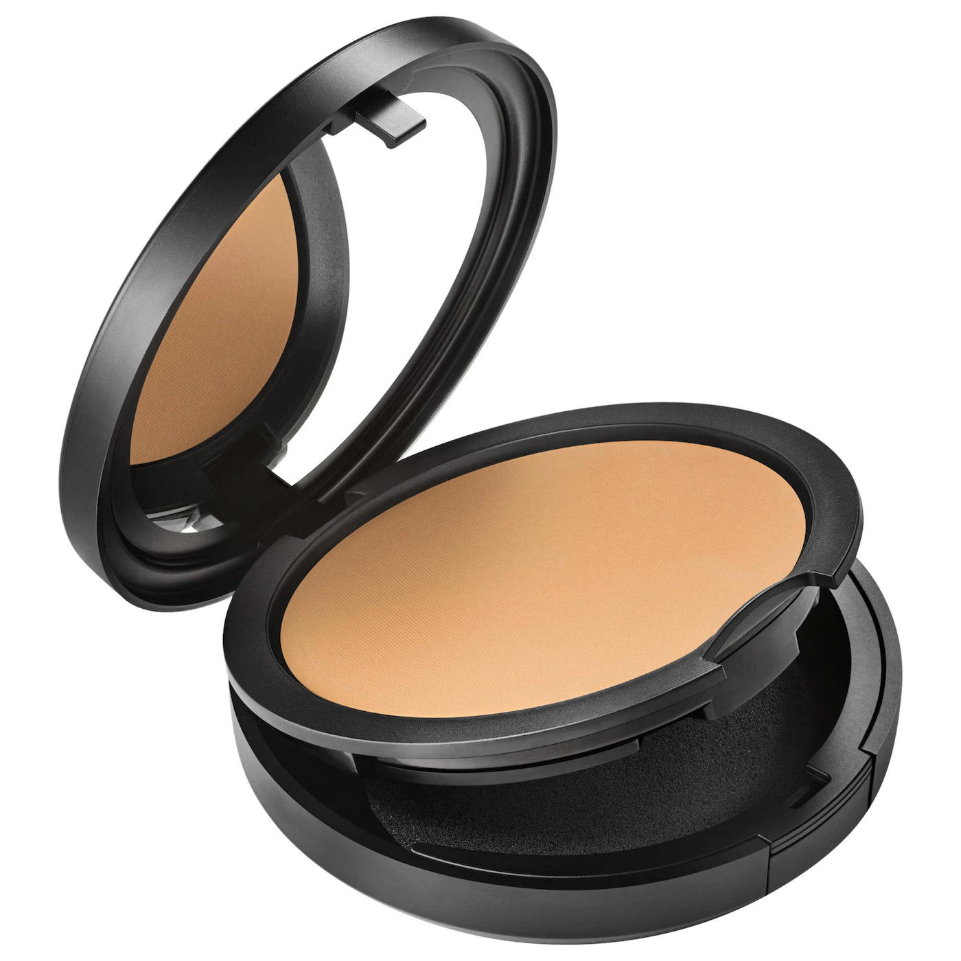 MAC Cosmetics Studio Fix Powder Plus Foundation with 24HR Oil Control + Blur-Matte Finish – NC20