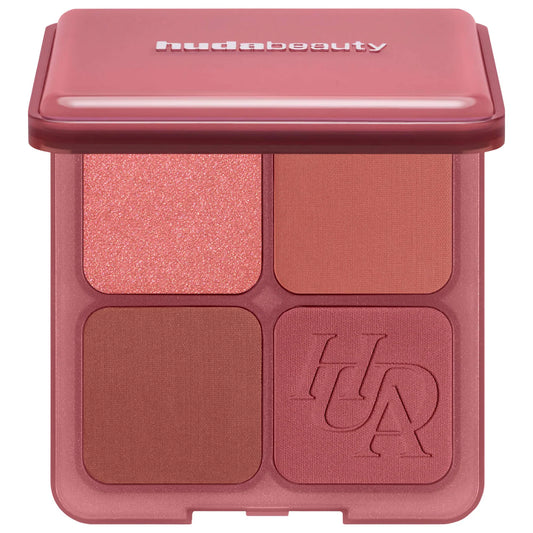 Huda Beauty Blush Filter Blurring Blushlighters Palette Strawberry Latte blush and highlighter palette