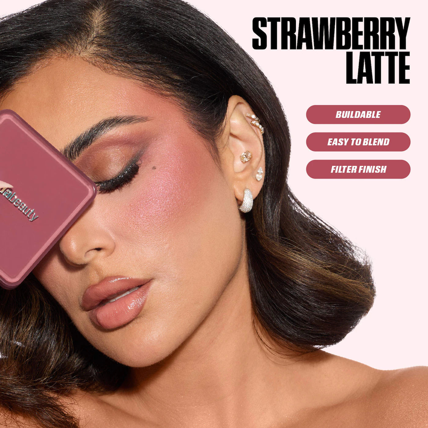 Huda Beauty Blush Filter Blurring Blushlighters Palette Strawberry Latte blush and highlighter palette