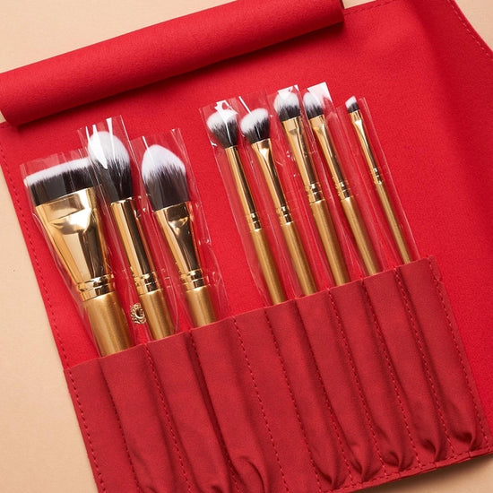 Luxie sold Glitter and Gold Make Up Brush Set